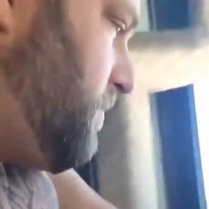 猫咪：开除你铲屎官的身份！