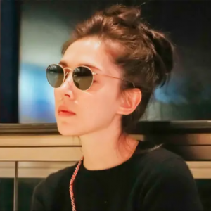 许玮甯：和阮经天纠缠8年，和高中同学闪婚闪离，最后嫁浪子邱泽